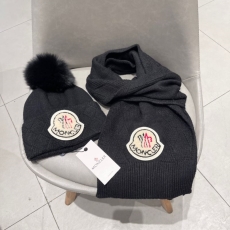 Moncler Caps Scarfs